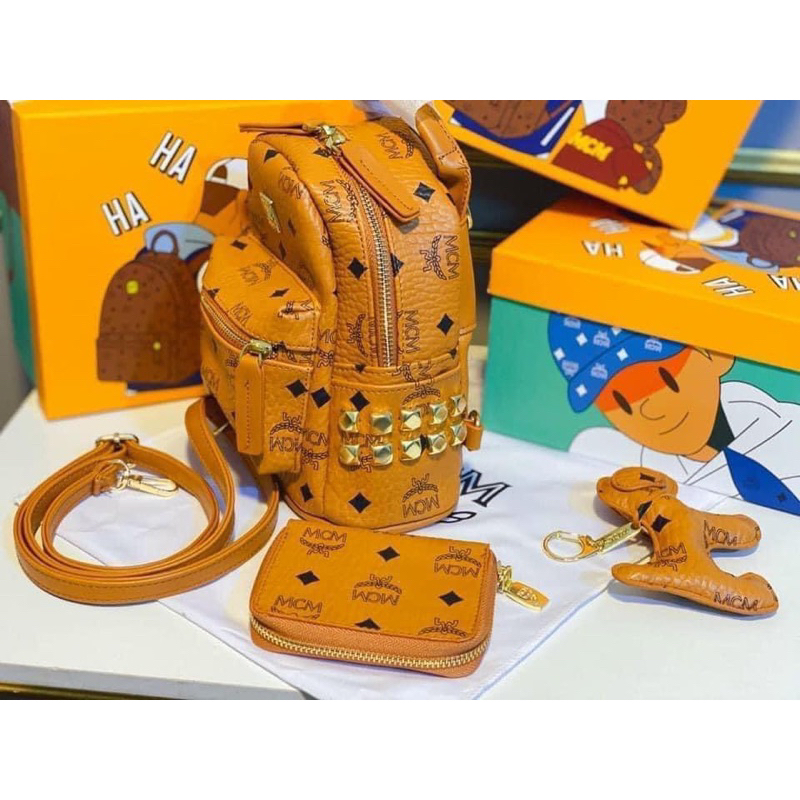 Balo m.cm tặng kèm tag cho + ví