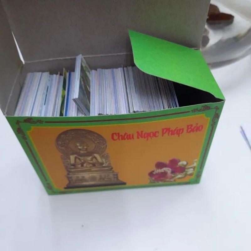Hộp Châu Ngọc Pháp Bảo - 365 lời dạy quý báu trong Phật giáo