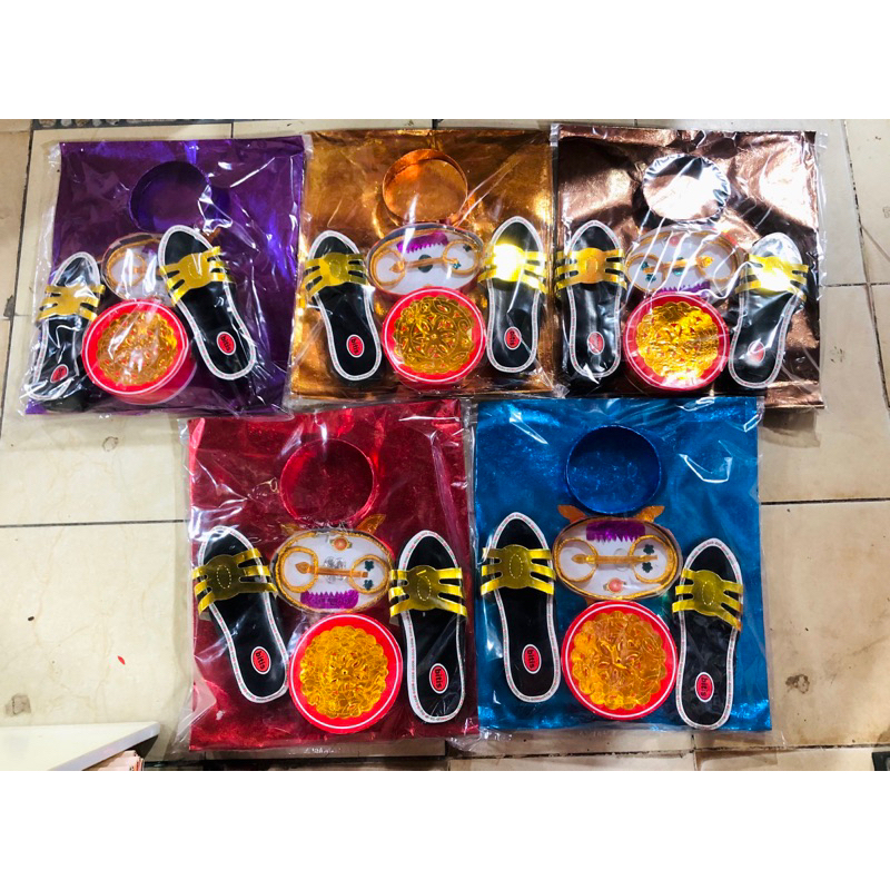 QUẦN ÁO ÔNG BÀ , BÀ TIỀN CHỦ , BÀ CÔ GẤM (vàng mã)