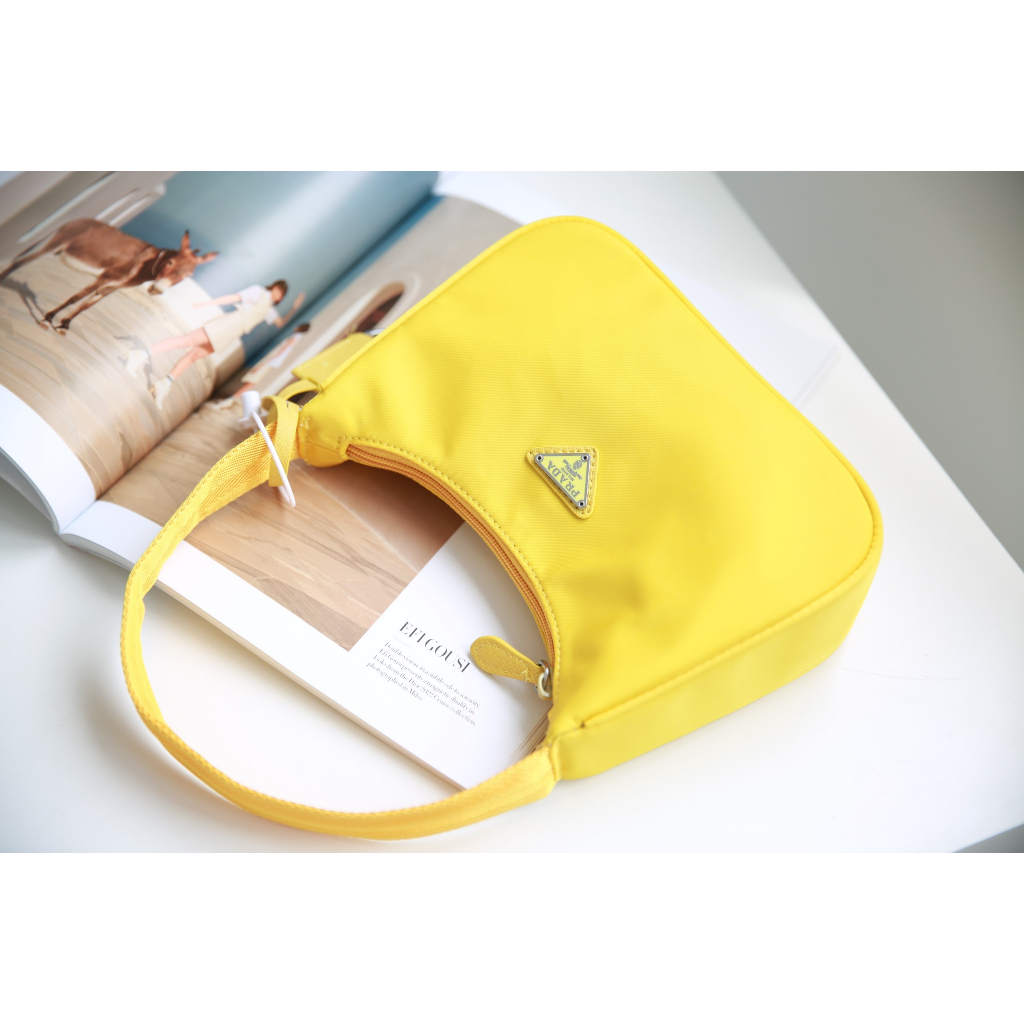 TÚI PRADA KẸP NÁCH SZ22