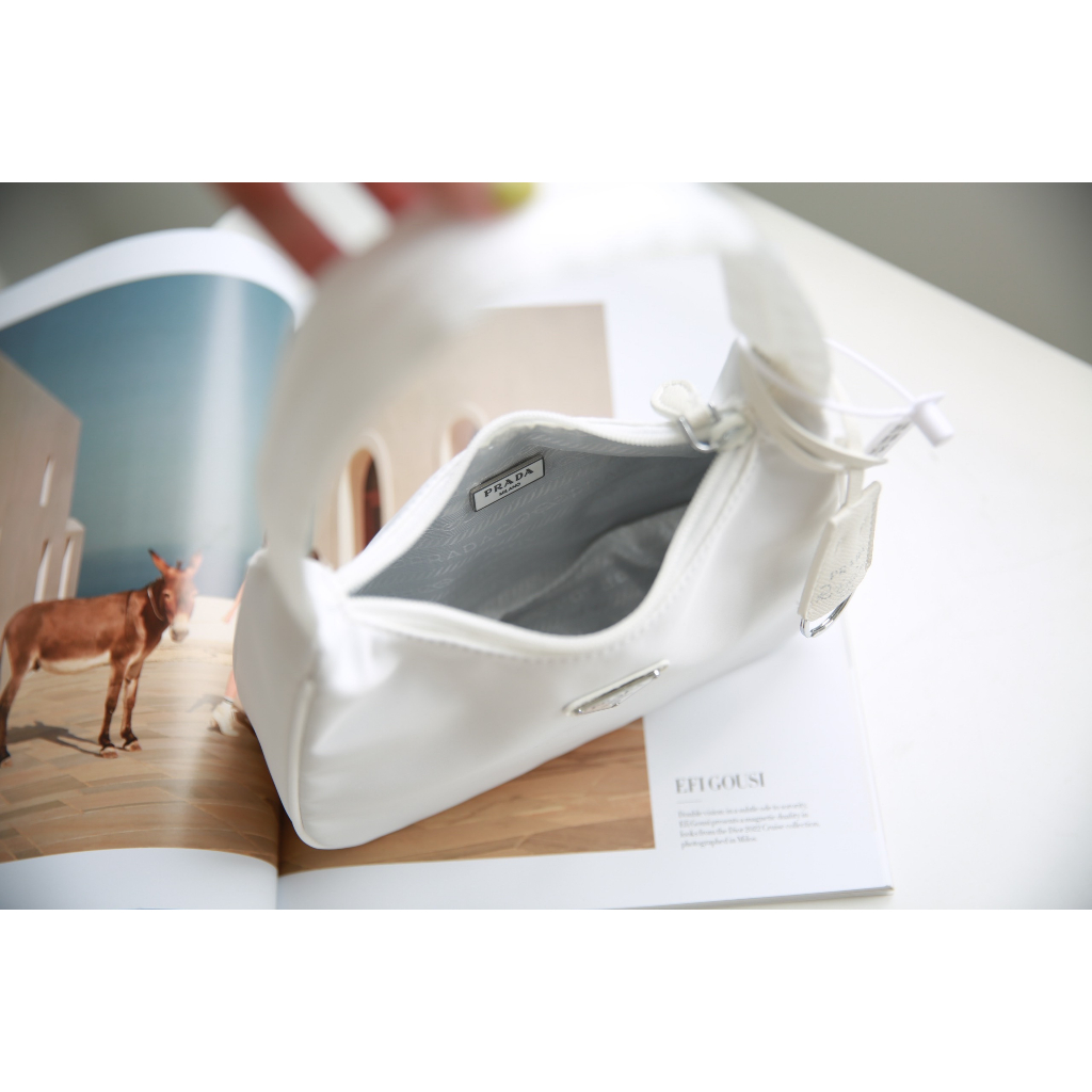 TÚI PRADA KẸP NÁCH SZ22