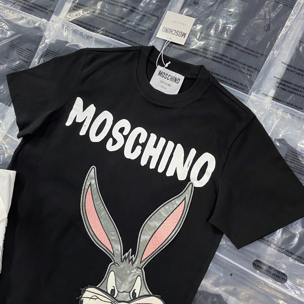 Áo  thun nam MosCh*no Premium Cotton dày dặn kết hợp họa tiết thỏ hottrend Hàng Siêu Cấp