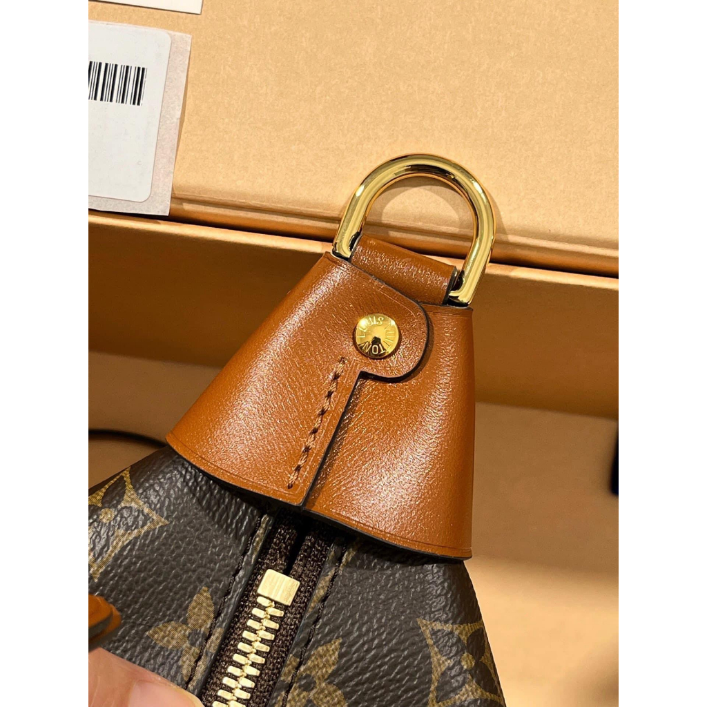 TÚI LV LOOP DA THẬT SZ38