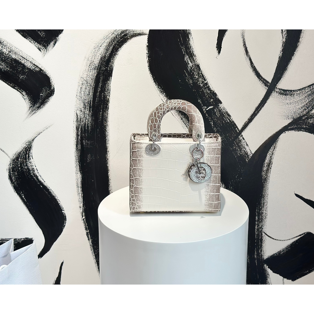 TÚI CD LADY BẠCH TẠNG SZ20 TAG ĐÁ