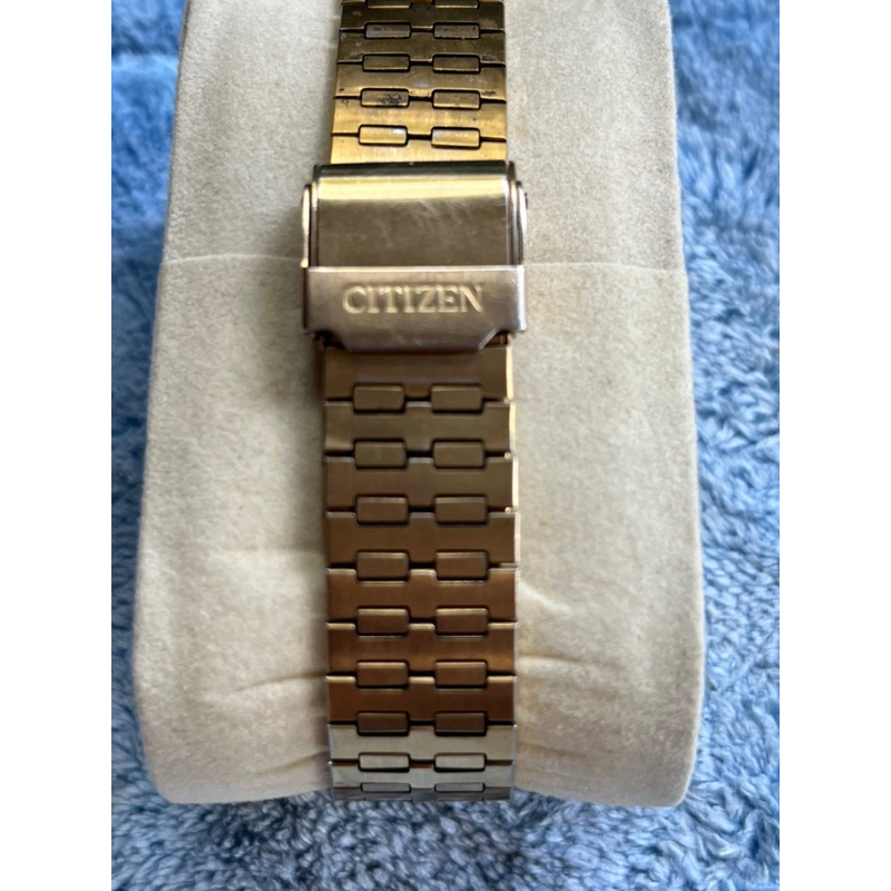 ĐỒNG HỒ ĐEO TƯY NAM HIỆU CITIZEN MÁY NHẬT