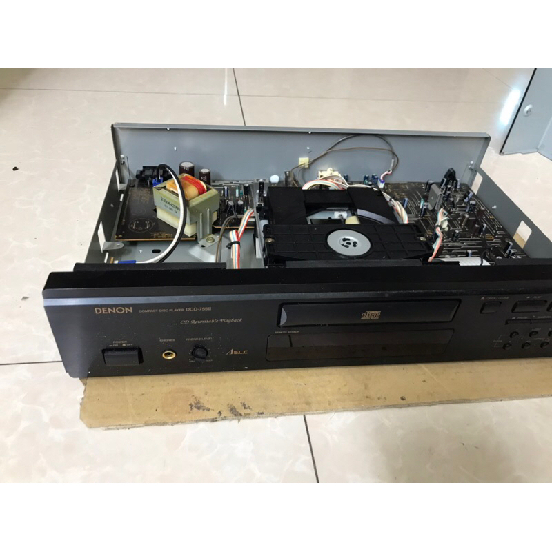 Đầu CD Denon DCD -755ll
