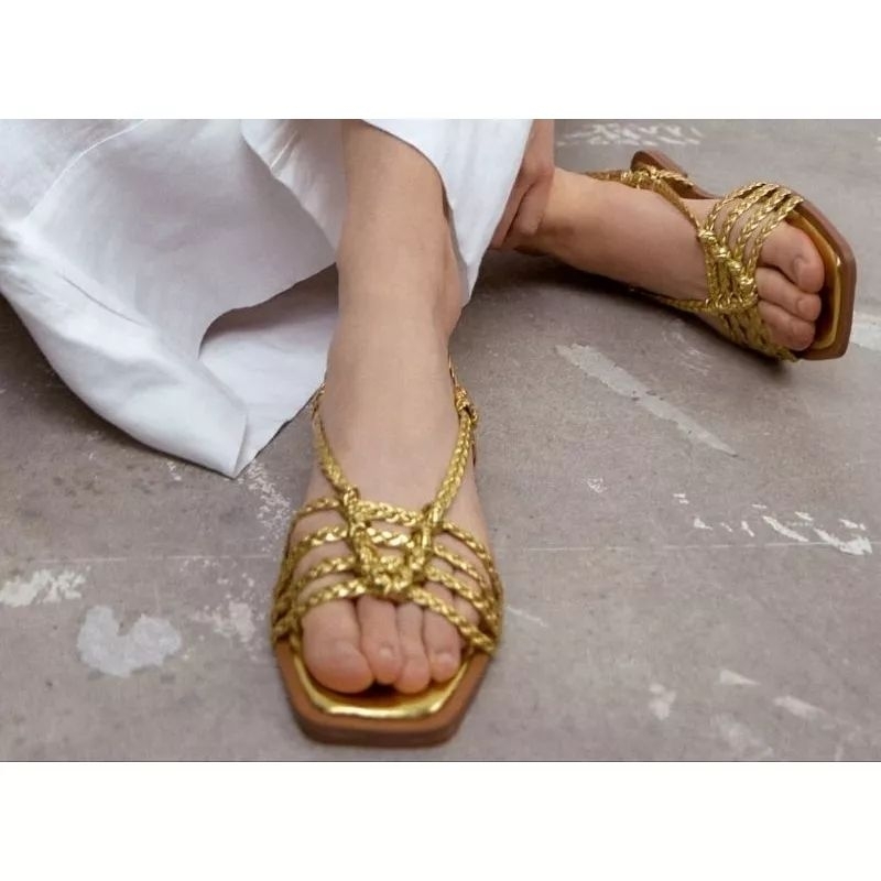 Dép sandal bệt Zara auth 100% màu vàng size 38