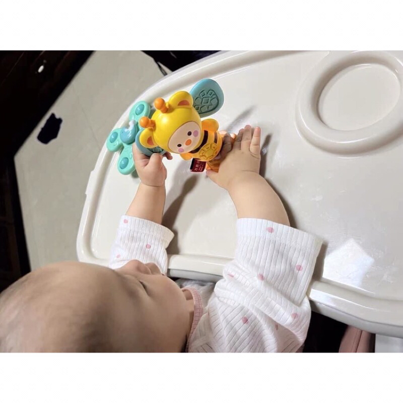 Đồ chơi ong vàng phát nhạc kiêm gặm nướu cho bé