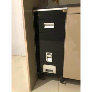 THÙNG GẠO MẶT GƯƠNG KHUNG NHÔM CAO CẤP ÂM TỦ BẾP EUROGOLD 2025