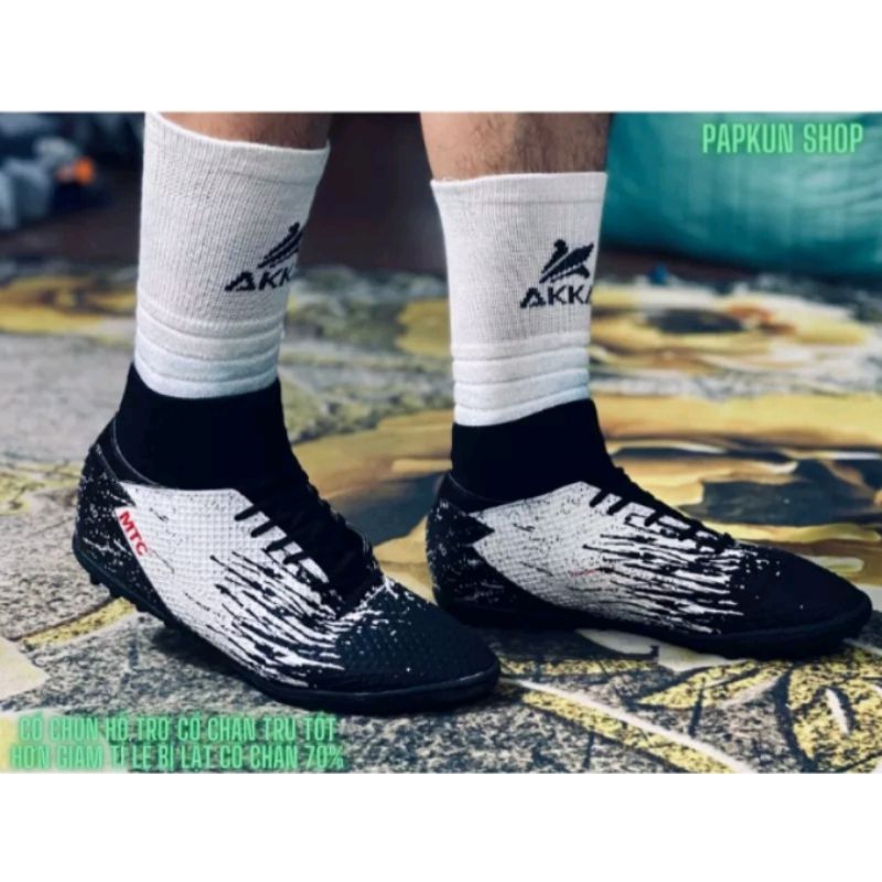 Giày đá bóng cổ cao chính hãng MTC