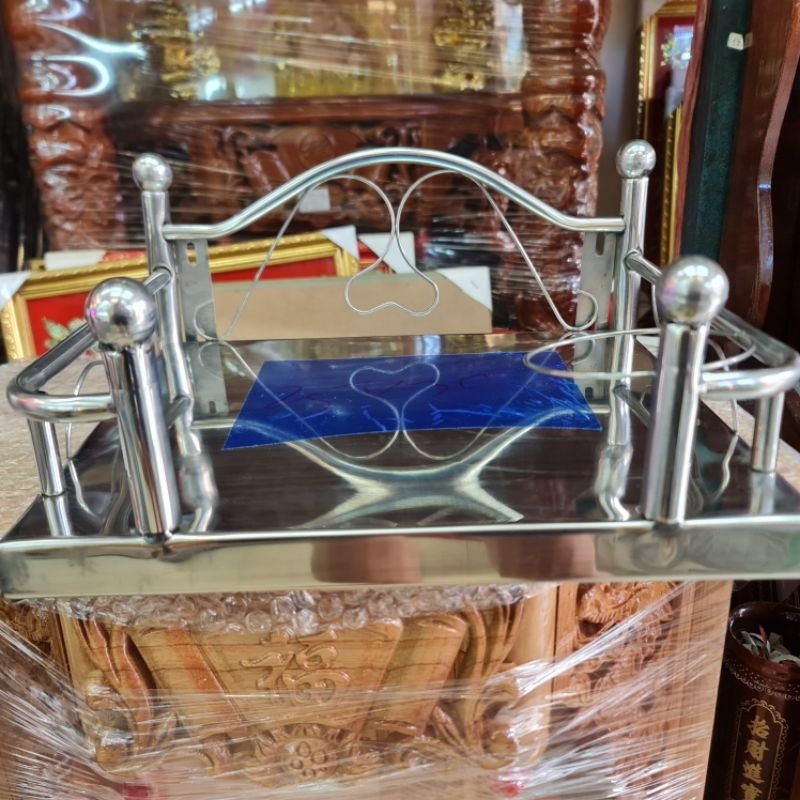 Bàn thờ inox treo tường