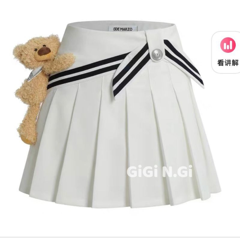 Chân váy 13 De marzo QCCC