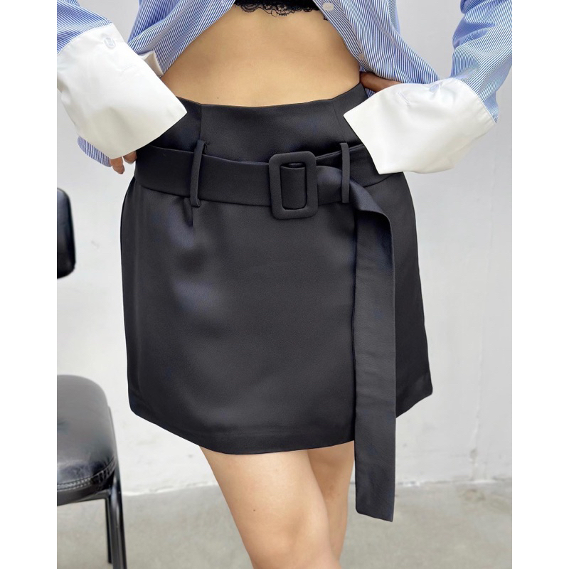 Chân váy Belt Skirt