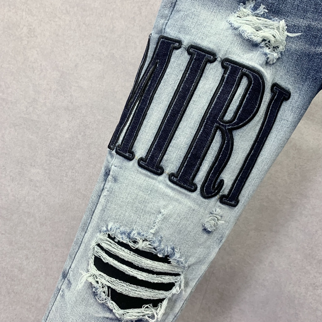 Quần jean nam Amiri slimfit xanh khói rách tua lót vải đen thêu chữ đùi phối ống loang xếp sóng, quần bò nam cực đẹp