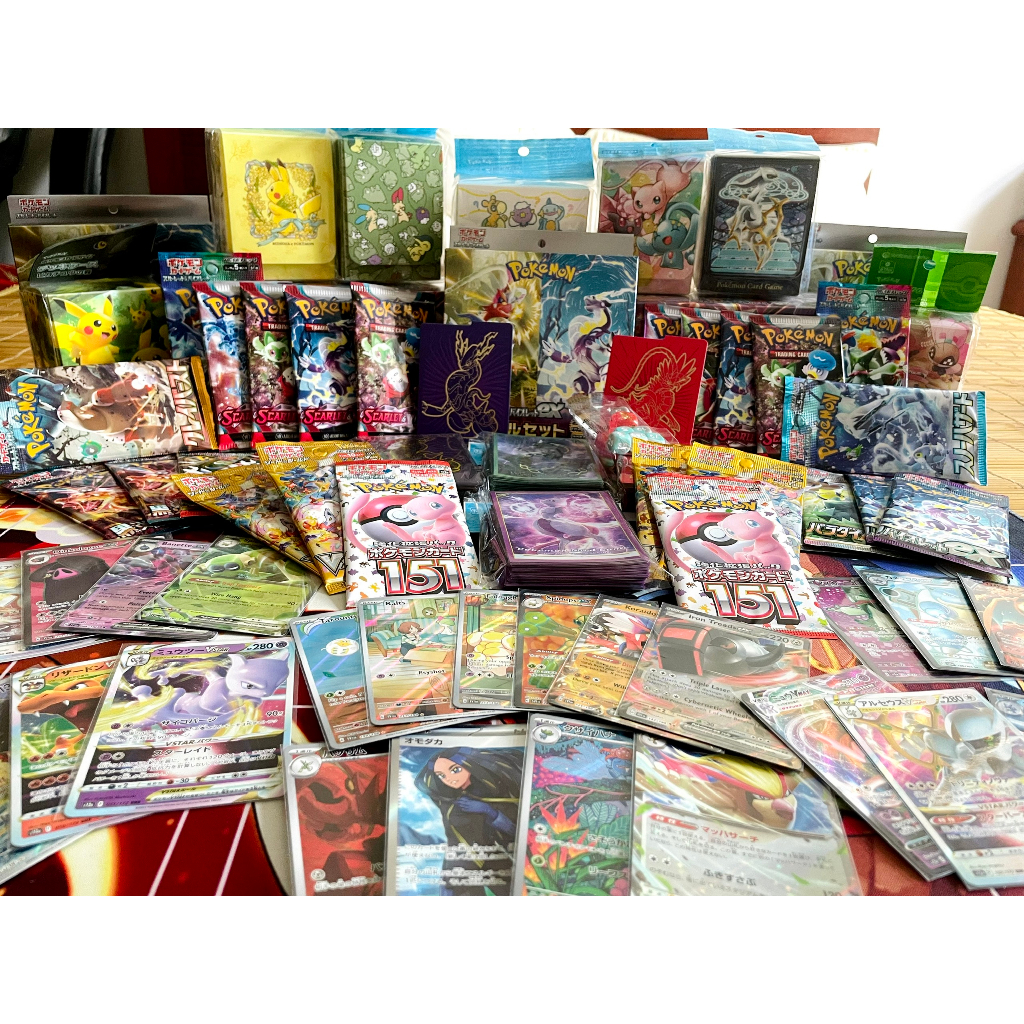 Hộp quà Bundle nhân phẩm thẻ Pokemon chính hãng 100%