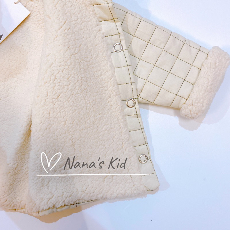 Áo khoác kẻ lót lông cừu Zara