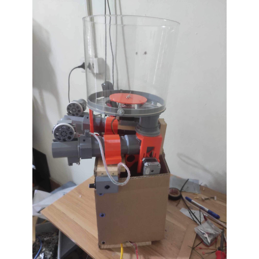 Máy bắn bóng bàn hai nòng