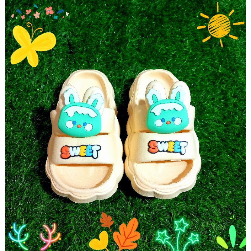 Dép bé trai, bé gái hình thú xinh lung linh. nhẹ, êm, bền, đẹp , chống trơn trượt.