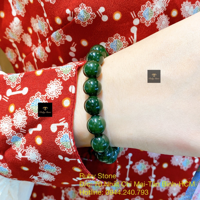 Vòng chuỗi nephrite xanh đậm đẹp