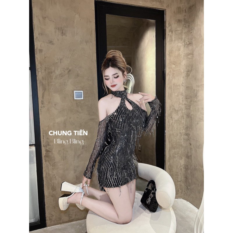 ĐẦM BODY KIM SA TUA RUA TAY DÀI KHOÉT VAI DỰ TIỆC