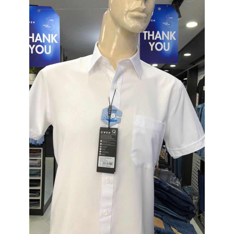 Áo sơ mi trắng owen ngắn tay có túi vải nano regular fit tà lượn AR230317NT và body fit tà bằng AB230320NT