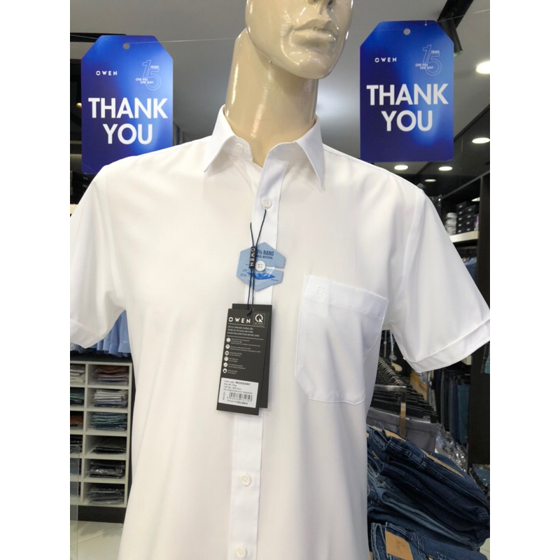 Áo sơ mi trắng owen ngắn tay có túi vải nano regular fit tà lượn AR230317NT và body fit tà bằng AB230320NT