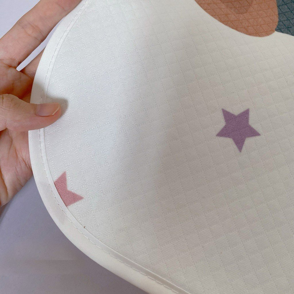 Tấm lót chống thấm 4D Jubon cho bé sơ sinh thay tã bỉm mẫu mới nhiều họa tiết kích thước 50 x 70cm