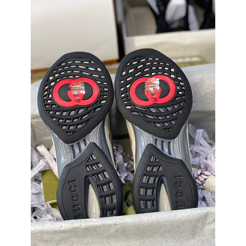 Giầy thể thao GG