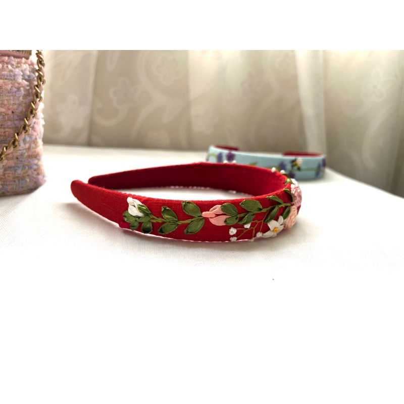 Cài tóc thêu tay Handmade by Chang