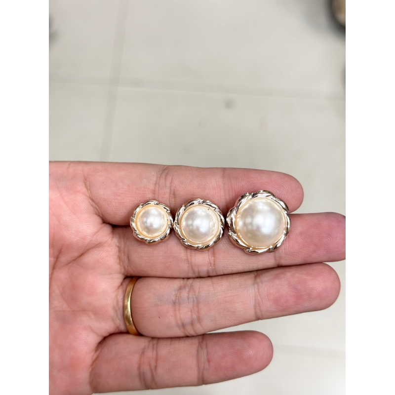 Sét 3 - 5 nút ngọc viền hàng siêu đẹp/hàng xịn bóng