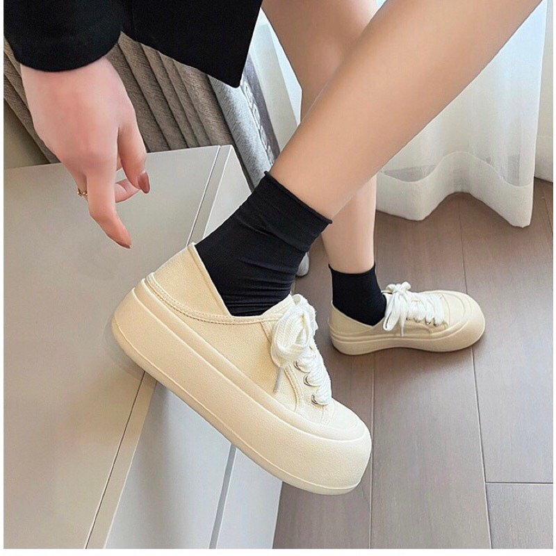 GIÀY BÁNH MÌ ĐẾ CAO 4CM MŨI TRÒN MÃ 335