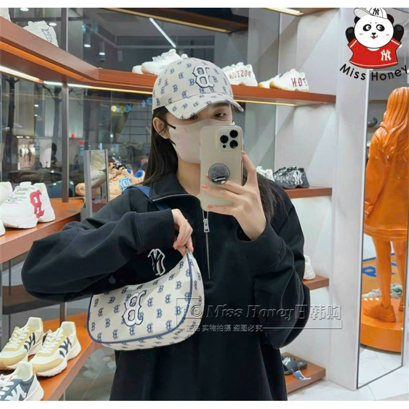 Túi mlb kẹp nách