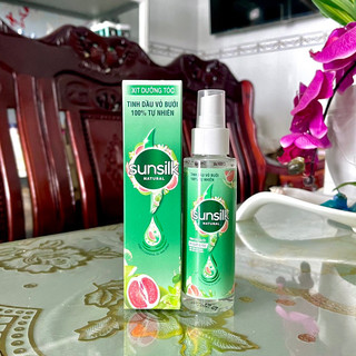 Xịt dưỡng tóc tinh dầu bưởi Sunsilk Natural giúp tóc chắc khỏe và giảm gãy rụng 100ml