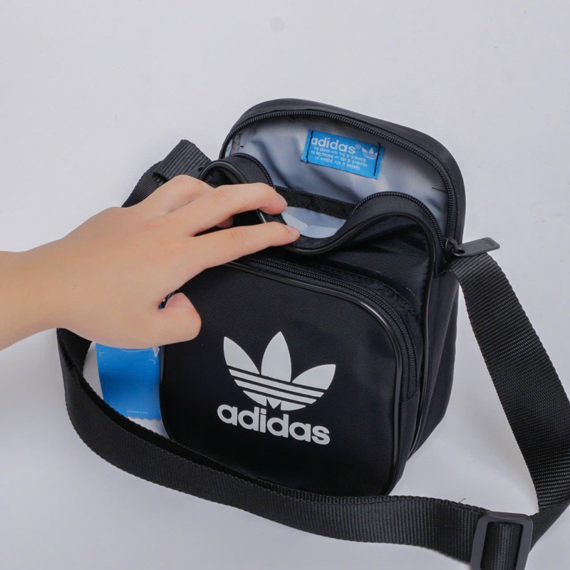 Túi adidas đeo chéo