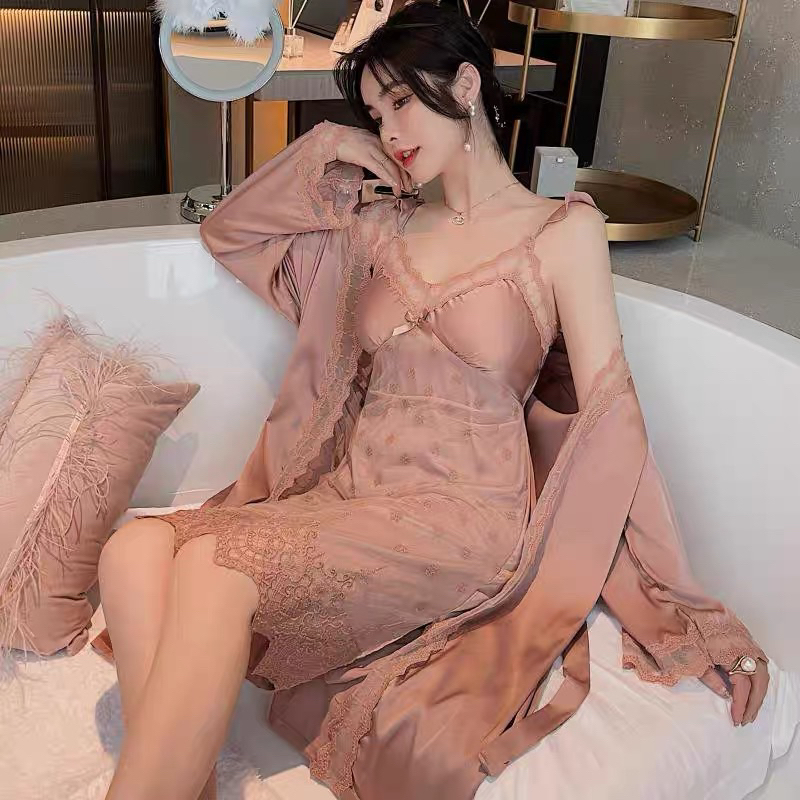 Váy ngủ 2 dây A2 kèm áo choàng có bán rời.