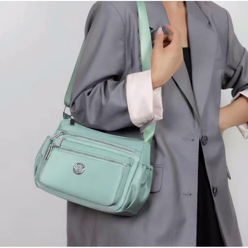 Túi đeo vai nữ vải dù chống thấm cao cấp rẻ đẹp