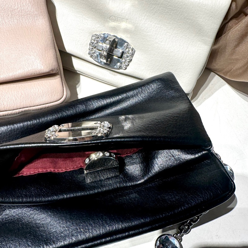 Túi Đeo Chéo Da Mềm Khóa Đính Đá Thời Trang Cidu CD56