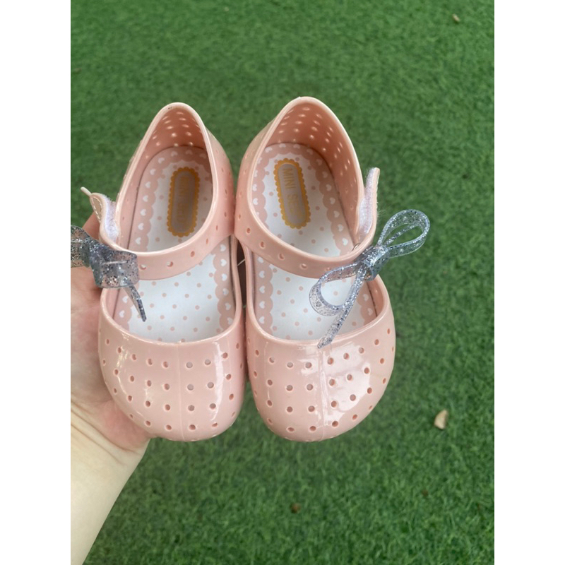 Giày bé gái, giày nhựa thơm Minised cho bé gái, giày form nhỏ