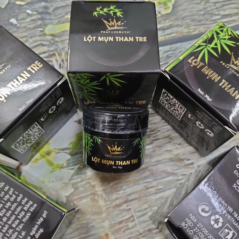 GEL LỘT LỤN THAN TRE PHÁP  Hút sạch mụn và bụi bẫn 30g
