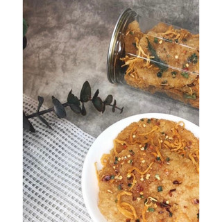 Cơm cháy lắc khô gà hủ pet