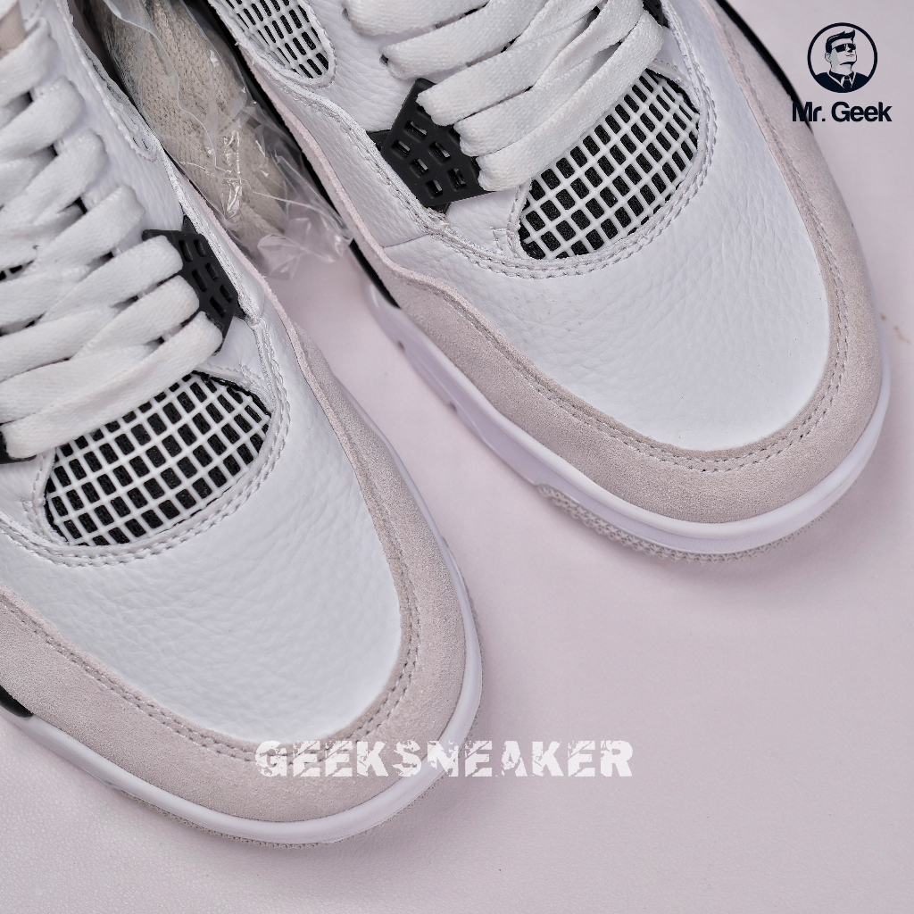 Giày Sneaker Jordan 4 Retro Military Black