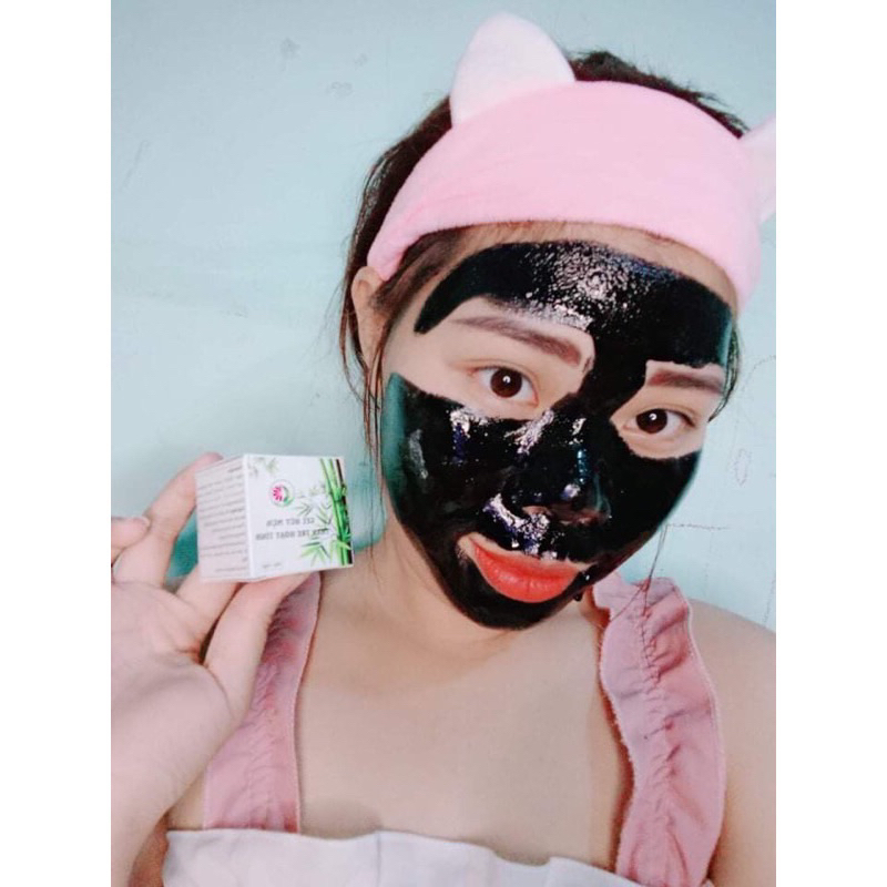 GEL LỘT LỤN THAN TRE PHÁP  Hút sạch mụn và bụi bẫn 30g