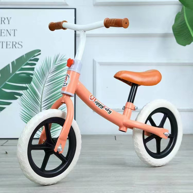 Xe chòi chân thăng bằng khung cong tải trọng 30kg cho bé 2-5 tuổi