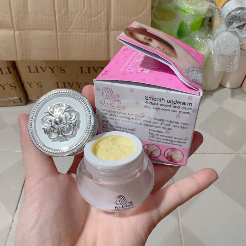 KEM GIẢM THÂM QNIC VÀ KEM 88 DƯỠNG SÁNG CÁC VÙNG CƠ THỂ