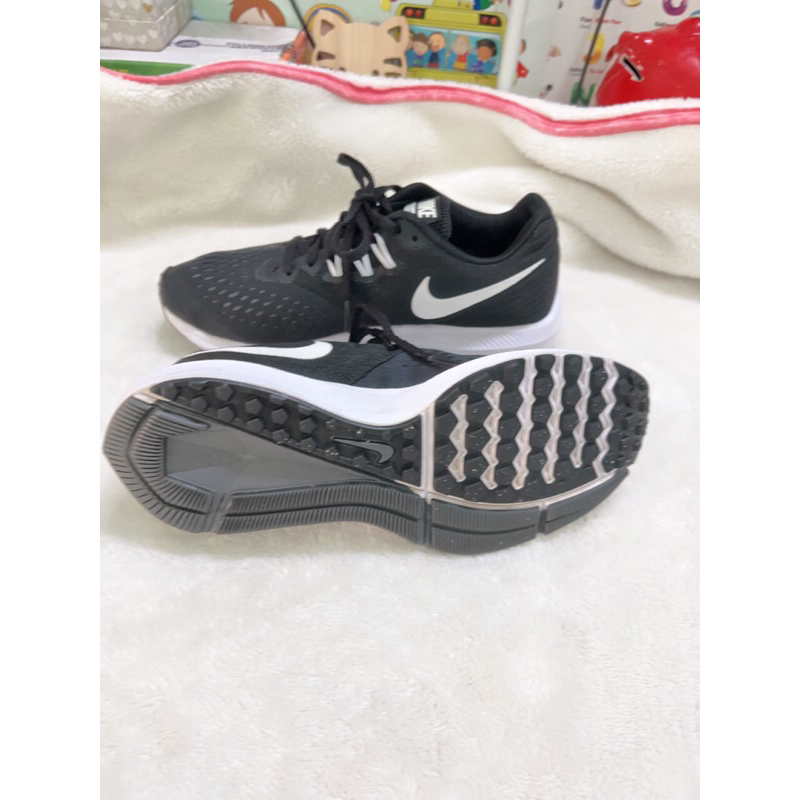 Giày thể thao nữ nike 2hand