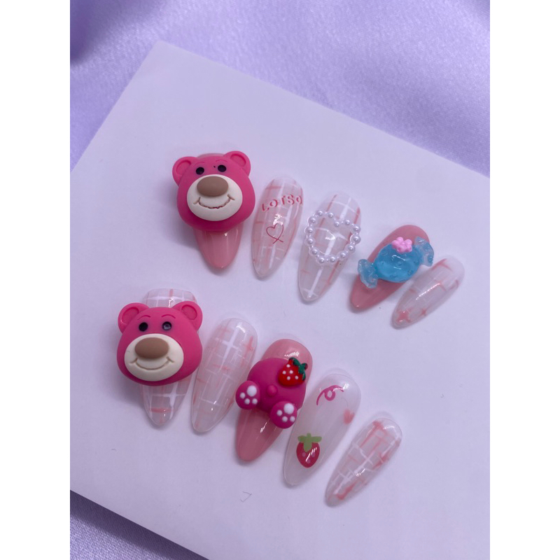 GD08 Nail box thiết kế Hình gấu dâu đáng yêu