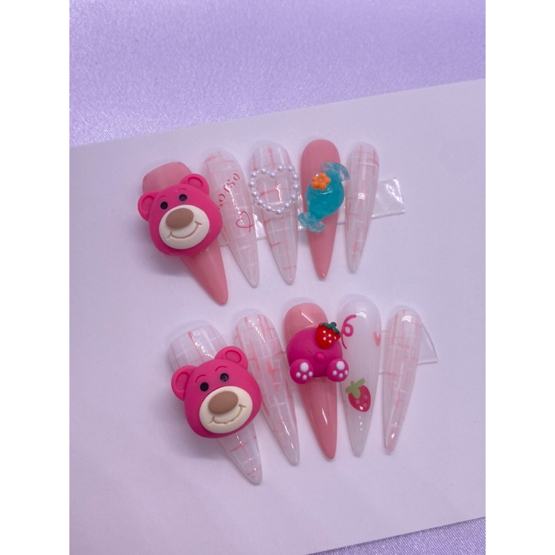GD08 Nail box thiết kế Hình gấu dâu đáng yêu