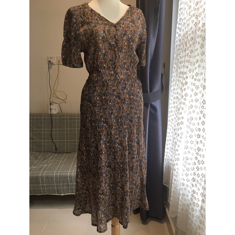 Đầm hoa vintage
