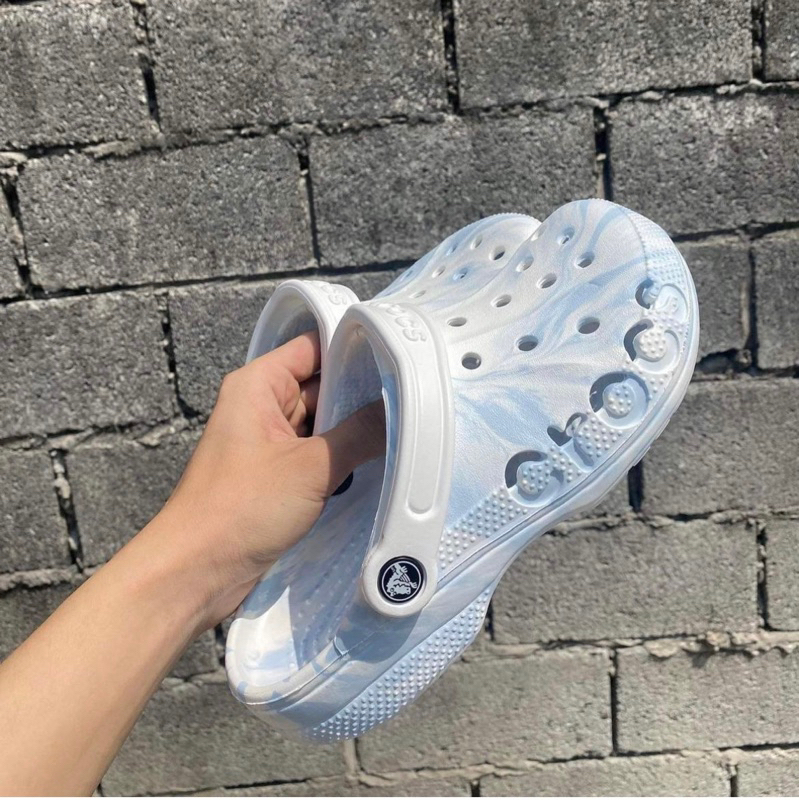 Dép cá sấu chính hãng