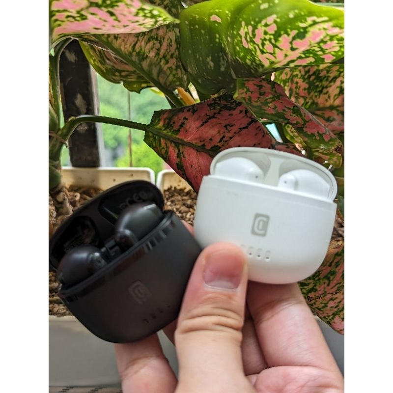 Tại nghe Bluetooth 5.0 True Wireless Cellularline Wizy âm thanh hay, pin 6h, đàm thoại rõ ràng